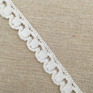 Encaje francés estampado de algodón blanco de alta calidad para prendas y accesorios de bolsos - Product Image 6