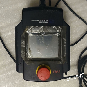 IAI CON-PTA-C-ENG ชุดควบคุมหุ่นยนต์แบบพกพาที่ใช้แล้ว - Product Image 5
