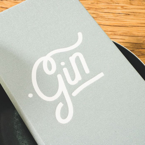 Funda para Menú de Restaurante con Cordón Elástico, Fabricada con Tela Popular, Portamenús Personalizado - Product Image 3