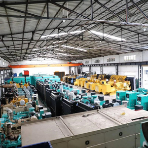 Generador de Energía de Respaldo Usado de 120kW para Edificio Comercial 50Hz - Product Image 2