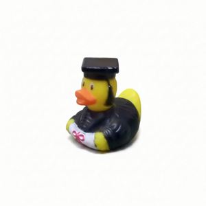 Duck Doctor en plastique personnalisé avec logo, 2 pouces, pour bébé, avec pompon, vente chaude saison de la remise des diplômes, en gros - Product Image 5