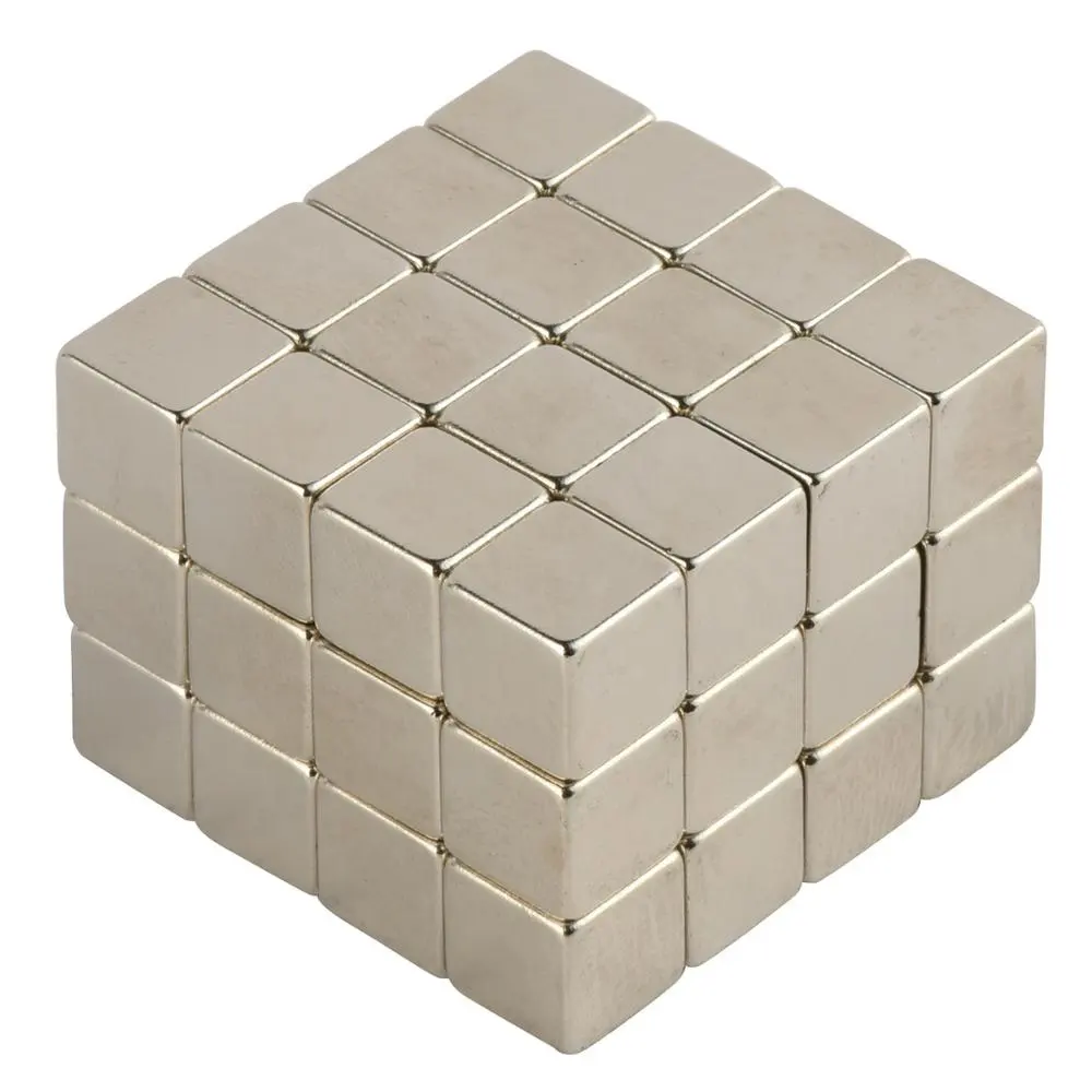 Fabricant de matériaux magnétiques N35 N48 N52 Aimant permanent en néodyme cube de terres rares haute performance