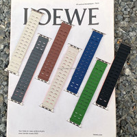 Pour Iwatch Band Double trou respirant Silicone fermoir magnétique Iwatch respirant Silicone Apple Watch Bracelet Bracelet