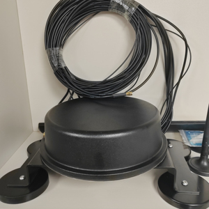 4G 5G GPS LTE MIMO 2.4G Wifi <span class=keywords><strong>Antenna</strong></span> cellulare tre in <span class=keywords><strong>uno</strong></span> Combo ricevitore GPS <span class=keywords><strong>Antenna</strong></span> esterna per auto veicolo stazione di ricarica - Product Image 5