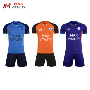Toptan Amerikan Yetişkin Unisex Futbol Forması Tişörtleri Özel Baskı Kısa Kollu Futbol Formaları Nefes Alabilen %100 Polyester XL - Product Image 1