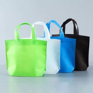 Bolsa de Compras Reutilizable Personalizada al por Mayor, Económica, de Tela No Tejida, con Diseño Atractivo - Product Image 1