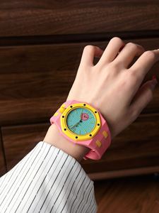 Catenella per orologio da tasca Royal Pop per orologio da tasca meccanico co-brandizzato APx SW con cinturino in pelle di vitello bioceramica e lunetta ottagonale - Product Image 3