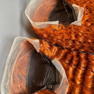 Venta al por mayor de pelucas de encaje frontal de 30 pulgadas 13x4 con encaje transparente, rizadas, de onda profunda y onda corporal para mujeres afroamericanas, listas para enviar. - Product Image 5