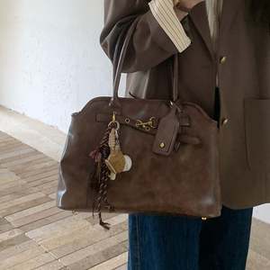 Bolso de Mano Tipo Tote para Mujer con Hebilla de Metal y Correa de Hombro - Product Image 2