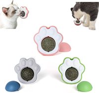 Nieuwe aanwinst: op maat gemaakte avocado-vormige kattenpootvormige galvruchtbal, draaibaar, leuk zelf-plezierend kattenkruidspeeltje