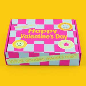 Boîtes d'expédition personnalisées pour les fêtes, en carton, avec logo imprimé, prix usine, pour la vente au détail de cadeaux saisonniers et le commerce électronique - Product Image 3