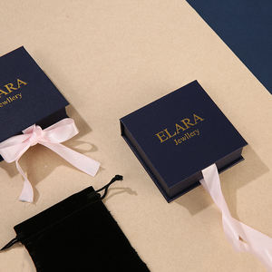 Caja de Joyería Personalizada con Logotipo, Caja de Regalo para Anillos y Collares, Embalaje para Regalos Navideños, Caja de Almacenamiento de Joyería - Product Image 1