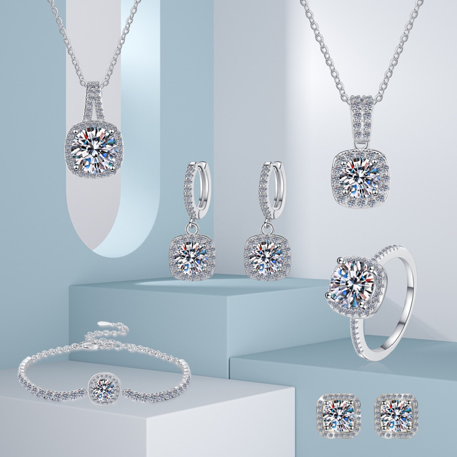 S925 Silver Jewelry Set Square Shaped Box Shaped Sugar Shaped Ring 1 Carat D Color Moissanite Necklace Lady's Sugar Shaped Ring