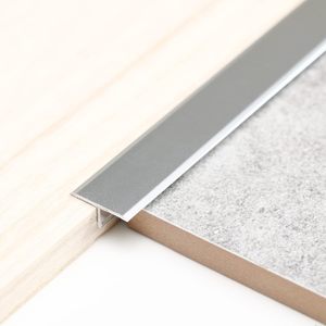 Perfil de Aluminio en Forma de T para Azulejos, Diseño Minimalista Autoadhesivo para Protección y Decoración de Bordes - Product Image 2