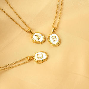 Cool Punk estética joyería de acero inoxidable para Mujeres Nuevo 26 letras iniciales colgante collares de concha estilo de moda - Product Image 2