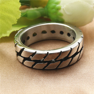<b>Titanium</b> Steel Tire Pattern <b>Ring</b> Retro Silver Unisex Fashion Jewelry Gift - Product Image 1