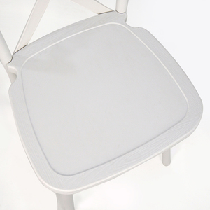 Silla <span class=keywords><strong>de</strong></span> Comedor Apilable <span class=keywords><strong>de</strong></span> Plástico PP con Aspecto <span class=keywords><strong>de</strong></span> Madera, Resistente al Agua, Desmontable, para Sala <span class=keywords><strong>de</strong></span> Estar, Apartamento, Restaurante, Hotel, Bodas - Product Image 3