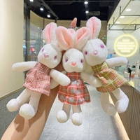 Porte-clés en peluche lapin, modèle populaire fabriqué en Chine, pour machine à griffes, vente en gros, jouet de stand de rue, breloque de sac, jouet en fibre de polyester