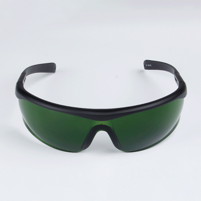 Wholesale Bulk Safety Glasses Eco-friendly PC Material Protective Goggles Universal Fit Eye Wear for Workers