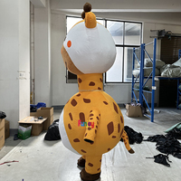 Personnalisation gonflable de costume de girafe de marche de 2.6m pour le costume gonflable de mascotte de girafe de promotion de marque