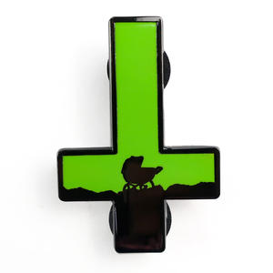 Gros personnalisé croix religieuse broche livre émail dur <span class=keywords><strong>islamique</strong></span> chapeau épingles jésus - Product Image 3