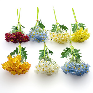 Bouquets de marguerites artificielles 32 cm, fleurs en soie nouées à la main, décoration de mariage, accessoires de photographie - Product Image 1