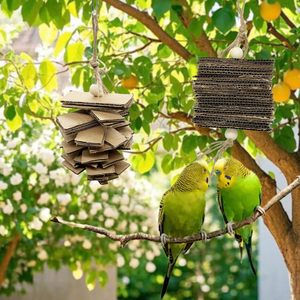 Confezione da 2 Giocattoli da Masticare per Pappagalli Piccoli, Giocattoli Naturali in Cartone da Appendere per Uccelli, per Pappagallini, Cacatua, Parrocchetti, Agaporni, Canarini - Product Image 4