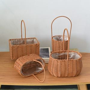 手工防水藤编织篮花卉设计手持节日鲜花礼品篮 - Product Image 5