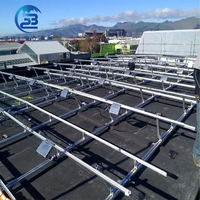Facile à installer PV Supports de montage Kit de rails pour panneau solaire Support de toit Système de structure de montage de toit solaire