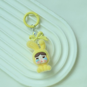 Venta al por mayor de dibujos animados llorando <span class=keywords><strong>bebé</strong></span> flocado llavero muñeca Linda caja ciega figuras colgante lágrimas pequeño llavero de juguete - Product Image 4