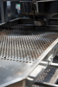 Ligne de décorticage de noix de cajou, type 4, 10 lames, capacité 1400-1600 kg/h, entièrement automatique, fournisseur de qualité supérieure - Product Image 3