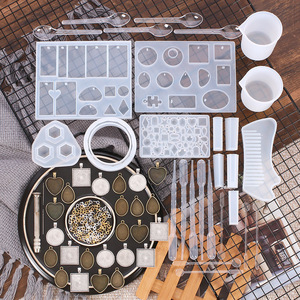 Crystal Epoxy 151pcs bracciale ciondolo stampo combinazione Set contagocce agitazione bastone corno chiodo strumento tazza in Silicone - Product Image 2