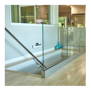 Rampe en verre à canal en U de style américain contemporain de 12 mm pour villa, hôtel, escalier, terrasse, balcon, cour, garde-corps - Product Image 2