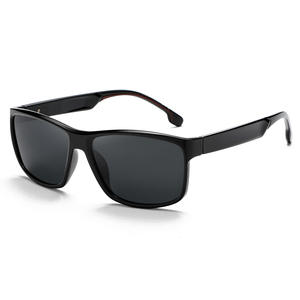 Gafas de sol deportivas Greyjack, montura polarizada TR90, protección UV400 para pescar al aire libre, conducir, hombres, color negro - Product Image 5