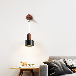 Applique <span class=keywords><strong>da</strong></span> <span class=keywords><strong>Parete</strong></span> in Travertino Stile Mid-Century <span class=keywords><strong>con</strong></span> <span class=keywords><strong>Braccio</strong></span> in Metallo Nero e Paralume in Pietra, Luce LED Calda per Soggiorno e Arredamento Casa - Product Image 2