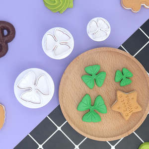 3 moules à fleurs artificielles en forme de trèfle porte-bonheur, moule à gâteau, modèle THM035, emballage OPP, stock direct usine - Product Image 3