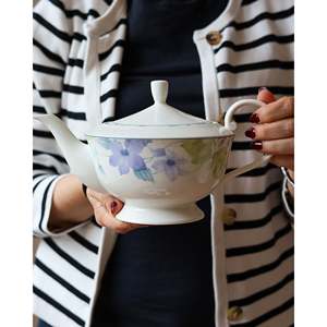 Juego de Té de Porcelana Japonesa Nerumi con Decoración Relucil, Decoración de Mesa y Accesorios para 12 Personas - Product Image 4