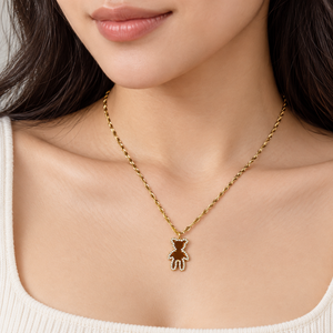 Collar de oso de peluche de acero inoxidable chapado en oro de 14K al vacío con esmalte marrón y cadena de cuerda con piedra transparente - Product Image 5