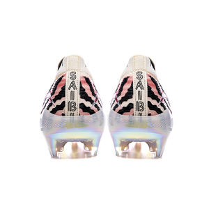 Nuevas <span class=keywords><strong>Botas</strong></span> <span class=keywords><strong>de</strong></span> Fútbol <span class=keywords><strong>de</strong></span> <span class=keywords><strong>Alta</strong></span> Calidad con Tacos Largos para Entrenamiento Deportivo, Tacos <span class=keywords><strong>de</strong></span> Fútbol Personalizables <span class=keywords><strong>de</strong></span> <span class=keywords><strong>Alta</strong></span> <span class=keywords><strong>Gama</strong></span>, <span class=keywords><strong>Botas</strong></span> <span class=keywords><strong>de</strong></span> Fútbol Chapadas en Oro - Product Image 4