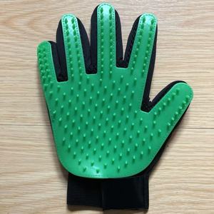 Gants pour enlever les poils d'animaux, matériau TPR, 23.2x17.2cm, brosse de toilettage pour chats et chiens avec conception en maille respirante - Product Image 3