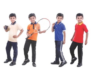 Uniforme Escolar Personalizable 2025 para Niños de Primaria, Material de Poliéster/Algodón, Diseño Unisex para Uso Escolar - Product Image 4