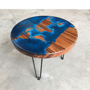Tavolo da Pranzo Moderno di Alta Qualità con Mappa del Mondo in Legno e Piano Rotondo - Product Image 1