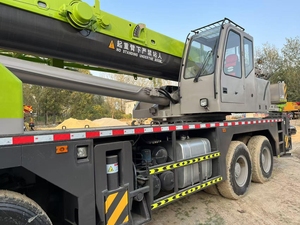 Grúa Zoomlion ZTC500V Usada de 2017, Altura de Elevación de 59.5m, Grúa sobre Camión de 50 Toneladas con Motor y Caja de Cambios Weichai - Product Image 4