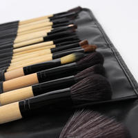 Lot de 24 pinceaux de maquillage à manche en plastique personnalisés à la mode avec marque privée pinceaux de maquillage cosmétiques