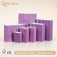 Sacs shopping en papier vierges violets personnalisés OEM avec poignées torsadées, intérieur blanc, plusieurs tailles, en gros pour la vente au détail