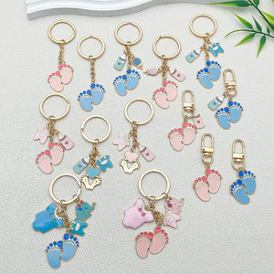 Llavero de celebración de recién nacido para mujer, con dije de huella de metal, colgante de moda para bolso, accesorios de regalo de joyería para baby shower - Product Image 1