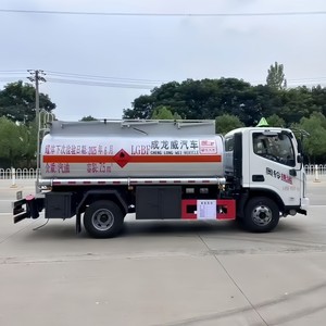 Camion-citerne FOTON 4x2 8000L pour le transport de carburant, camion-citerne à huile diesel avec distributeur à vendre - Product Image 6