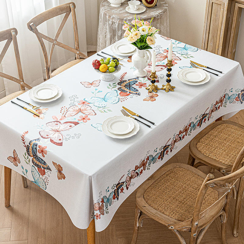 ผึ้งและผีเสื้อ