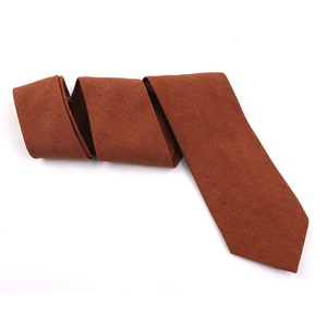Cravatta sottile in cotone e lino tinta unita personalizzata da 7 cm da <span class=keywords><strong>uomo</strong></span> per festa sociale per matrimonio con cravatta Skinny regalo - Product Image 5