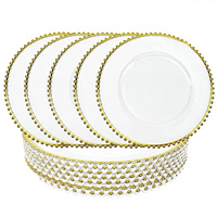 Assiettes de présentation en plastique PS dorées perlées de 13 pouces, transparentes avec bord doré, pour décoration de table de mariage – Vente directe usine à prix abordable
